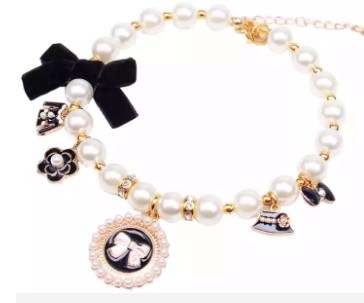 Chandora Pearl & Bow Collar