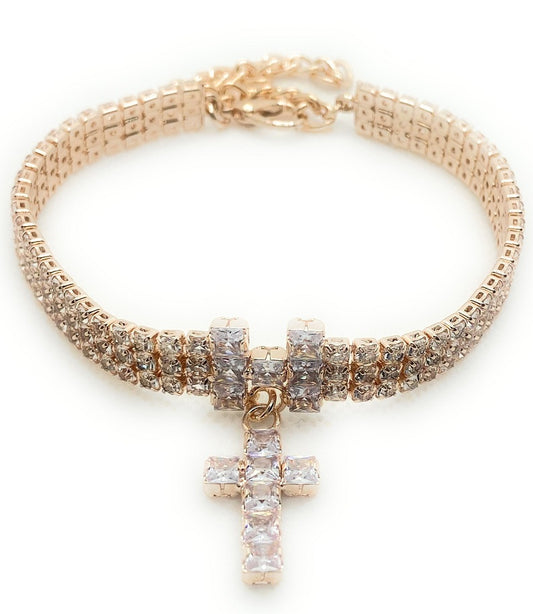 Chandora Cross & Ice Collar